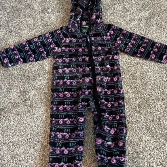 L.L. Bean Kids Patterned Footie - Pink and Black - Picture 1 of 3